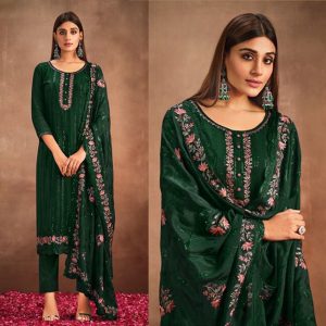 Salwar Kameez by Taroka